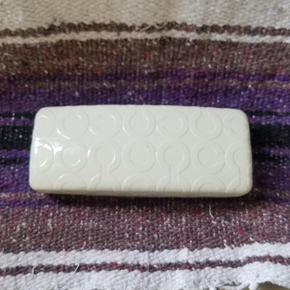 White Coach Sunglasses Case - Picture 6 of 7